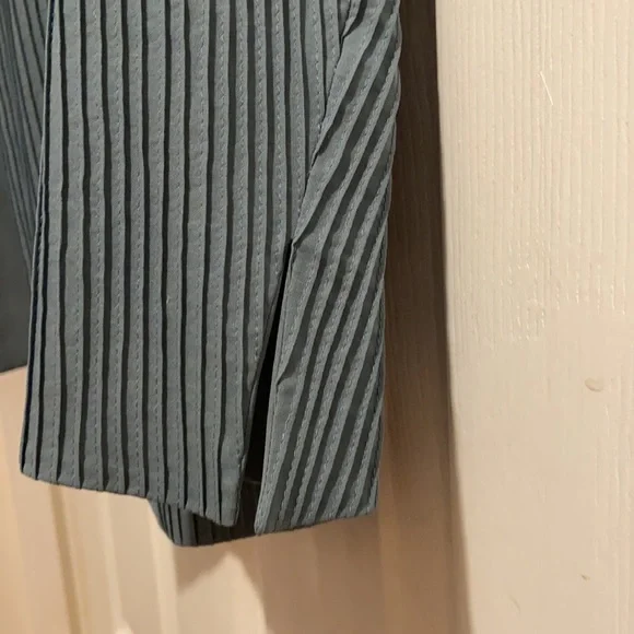 Akris - Picture 4 of 16